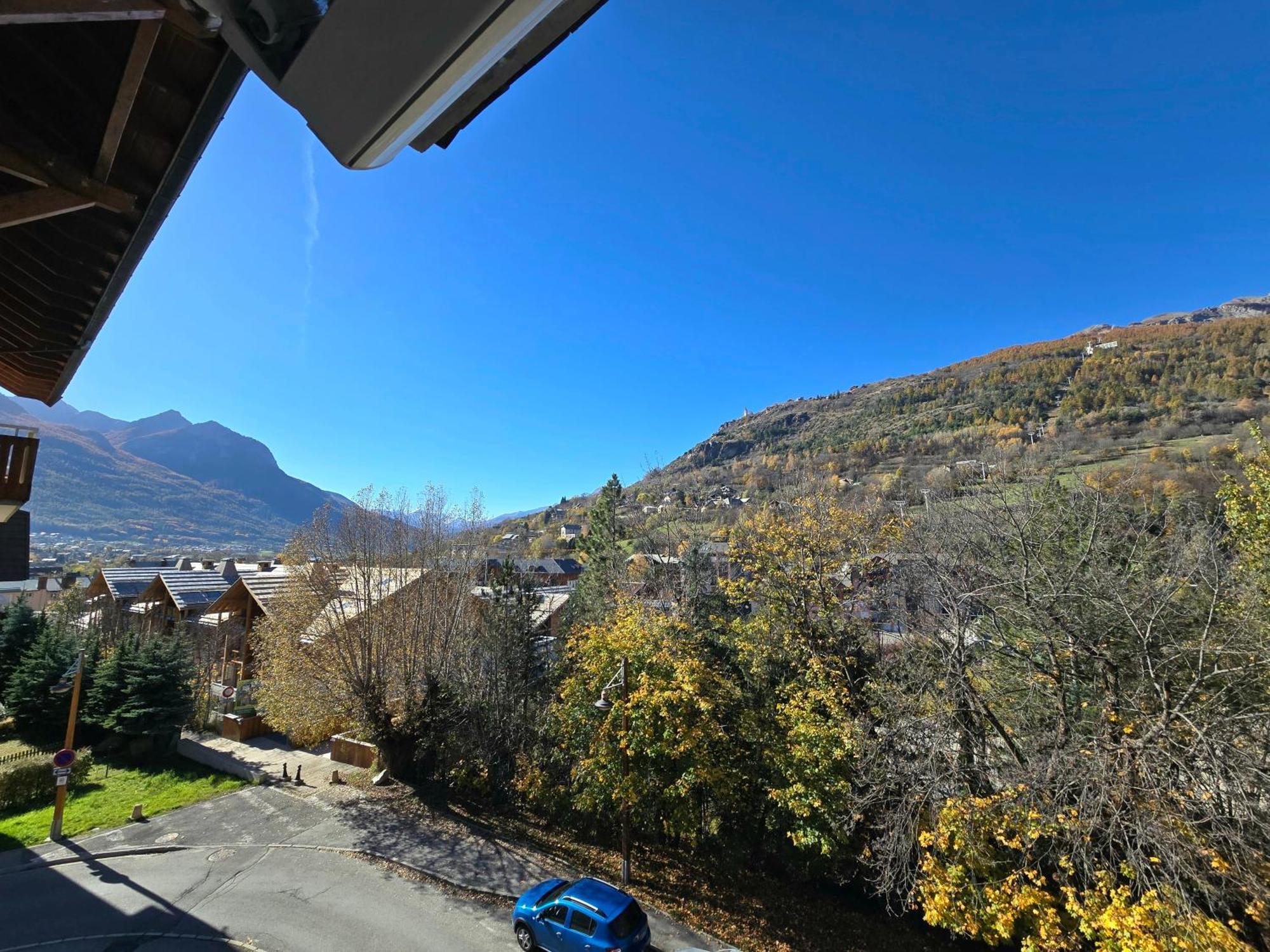 Le Guisanel Lägenhet Briançon Exteriör bild
